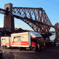 Landyvanatforthbridge.png